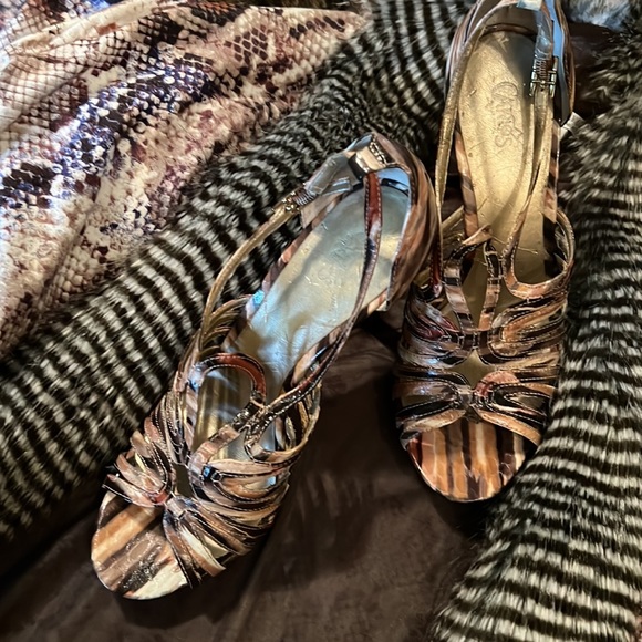 CARLOS SANTANA SZ 10 STILETTO HEEL SANDALS Splash-Multi-Tonal Color, HT over 4in - Picture 2 of 12